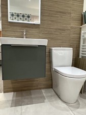 Abacus concepts vanity for sale  ORPINGTON