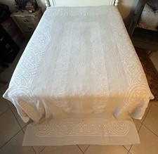 Toalha de mesa de linho irlandês design nó celta 67x118 cáqui claro com branco cremoso, usado comprar usado  Enviando para Brazil