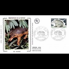Fdc soie tatou d'occasion  Crécy-la-Chapelle