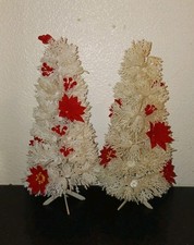 2 tampos de mesa de plástico vintage 12" árvore de Natal branco vermelho meados do século MCM comprar usado 2 tampos de mesa de plástico vintage 12" árvore de Natal branco vermelho meados do século MCM comprar usado  Enviando para Brazil