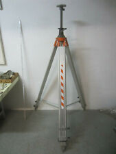 Stativ kurbelstativ nivellierg gebraucht kaufen  Westerheim