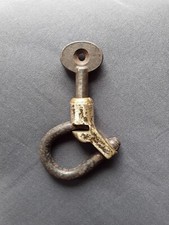 Ancien cadenas fer d'occasion  Saint-Denis