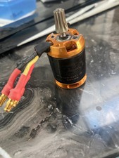 Scorpion HKII-2221-6 4400kV para hélio tamanho 450 comprar usado Scorpion HKII-2221-6 4400kV para hélio tamanho 450 comprar usado  Enviando para Brazil