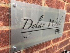 Targa moderna taglio usato Targa moderna taglio usato  Spedire a Italy