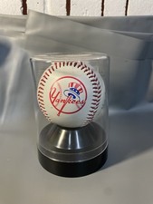 Yankees signed gift for sale  NEWPORT