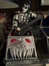 Caixa de música esculpida Kiss Gene Simmons comprar usado  Enviando para Brazil