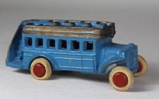 SAVOY Double Decker Bonnet Bus American Dimestore Blue Slush Cast 1930's comprar usado  Enviando para Brazil