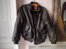 Blouson cuir marqué d'occasion Blouson cuir marqué d'occasion  France