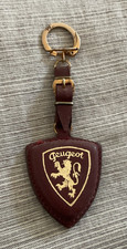 Peugeot leather keychain d'occasion  Expédié en Belgium
