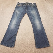 Diesel mens jeans d'occasion  Expédié en Belgium