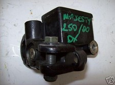 Cilindro maestro freno usato Cilindro maestro freno usato  Italia