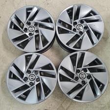 cerchi lega qashqai r17 usato  Paolisi