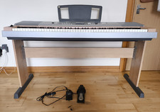 Yamaha dgx 630 for sale  LONDON