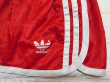 Adidas pantaloncini nylon usato  Ercolano