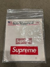 Fw18 supreme box for sale  Lynnfield