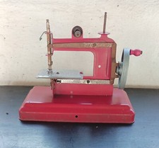 Ancienne machine coudre d'occasion  Monclar