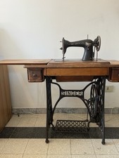 Antica macchina cucire usato  Roma