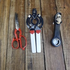 Lot kitchen tools for sale  Ottawa