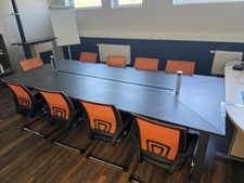 Konferenz tisch neuwertig gebraucht kaufen  Aiterhofen
