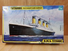 Zvezda 700 r.m. for sale  CHICHESTER