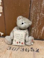 Boyds bears mia for sale  OXFORD
