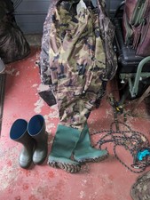 Size chest waders for sale Size chest waders for sale  STAFFORD