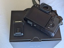 Fujifilm fuji mirrorless for sale Fujifilm fuji mirrorless for sale  LONDON