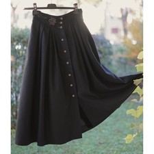 Gonna stile tirolese usato Gonna stile tirolese usato  Italia