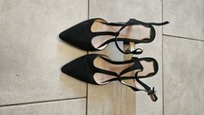 Scarpe punta decoltè usato  Guidonia Montecelio