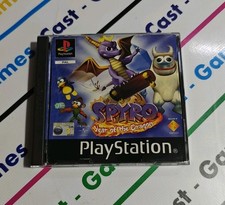Ps1 spyro year usato  Licata