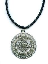 Halskette anhänger yantra gebraucht kaufen  Albstadt