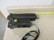 Motor de popa Mercury Mariner 40 HP acabamento elétrico plugue amarelo 830150A 811228A 809874A comprar usado Motor de popa Mercury Mariner 40 HP acabamento elétrico plugue amarelo 830150A 811228A 809874A comprar usado  Enviando para Brazil