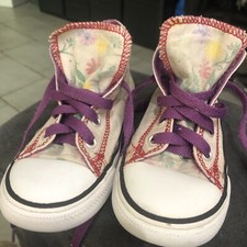 converse bambina usato converse bambina usato  Villanova Solaro