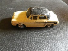 Renault dauphine bicolore d'occasion Renault dauphine bicolore d'occasion  Confolens