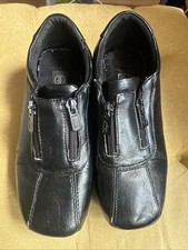 Girls school shoes for sale Girls school shoes for sale  BEDFORD