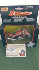 Moto triumph 955i d'occasion  Rochefort-Montagne