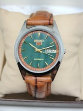 Seiko automatic green d'occasion  Expédié en Belgium