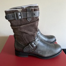 Ladies caterpillar side for sale Ladies caterpillar side for sale  SWADLINCOTE