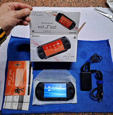 Psp street e1004 usato  Italia