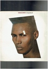 GRACE JONES LIVING MY LIFE 1982 VINYL  ALBUM LYRIC INNER comprar usado  Enviando para Brazil