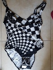 Lotto 1372 costume usato  Roma