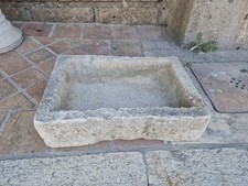 Vecchia vasca fioriera usato Vecchia vasca fioriera usato  Fisciano