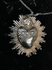 Sacro cuore fiamma usato  Napoli