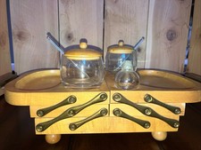 Buffet de madeira Karoff Fold-Away 3 camadas completo com conjunto de condimentos meados do século, usado comprar usado  Enviando para Brazil