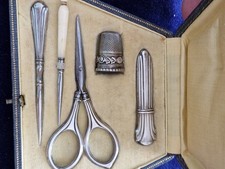 Ancien coffret nécessaire d'occasion  Gaillac