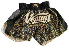 Shorts Venum Muay Thai tamanho XL kickboxing MMA UFC academia de luta preto ouro falha comprar usado  Enviando para Brazil
