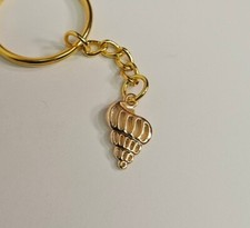Chaveiro/pingente Golden Seashell - Berloque comprar usado  Enviando para Brazil