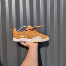 Rare 8.5 adidas for sale  LONDON