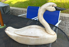 Arte folclórica vintage Lg isca de cisne branco esculpida à mão madeira olhos de vidro 14,5” x 18,5” comprar usado  Enviando para Brazil