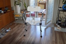 Duschstuhl hygieneausschnitt gebraucht kaufen  Greifswald-Südstadt